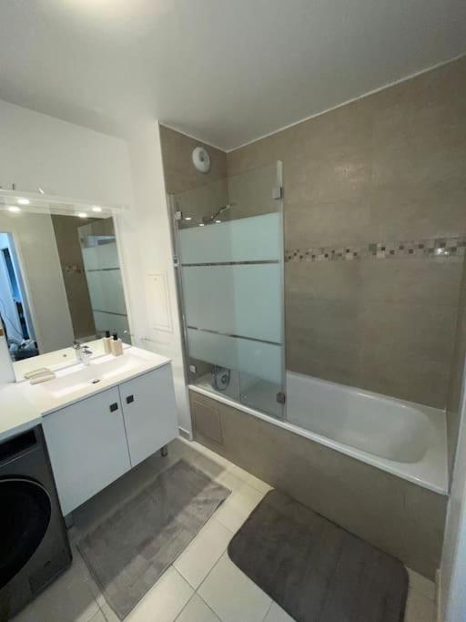 Superbe Appartement Tres Confortable Сери Екстериор снимка